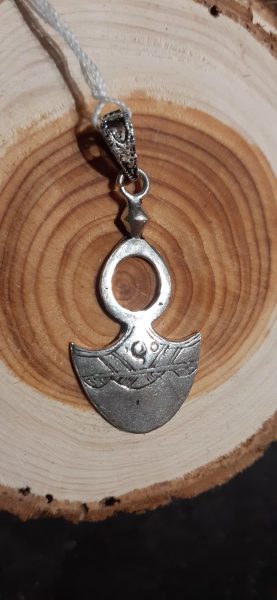 pendentif couteau rond argent