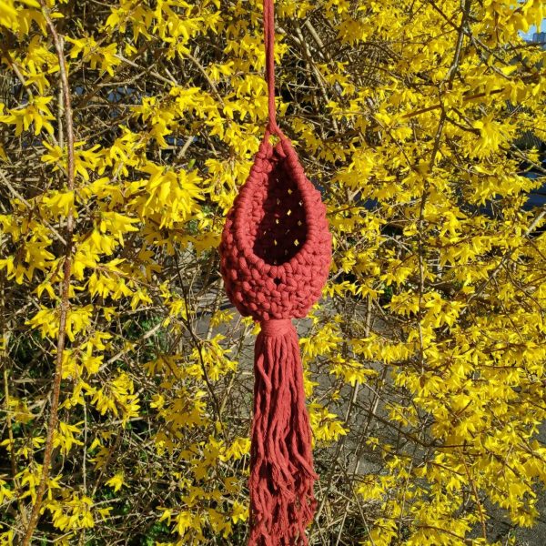 nid en macramé bordeaux